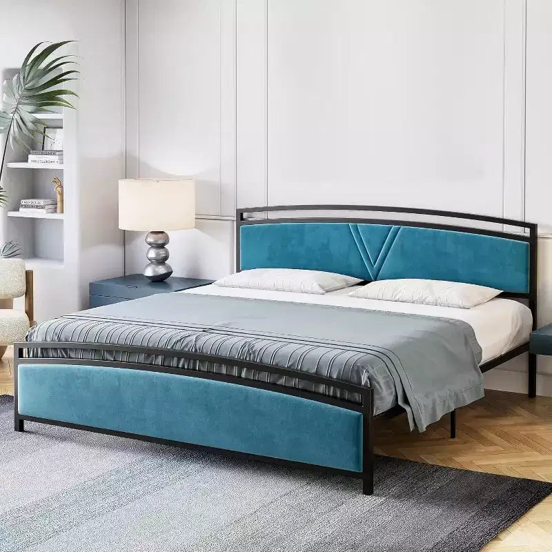 Struttura letto a piattaforma queen curve in velluto grigio, 2 persone