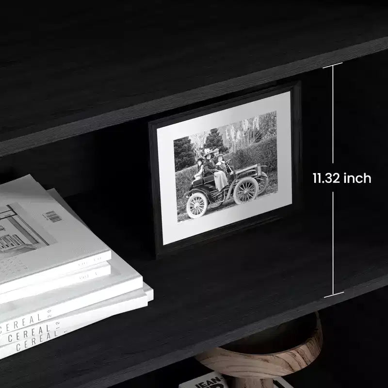 Libreria a 5 Ripiani con Ante in Rattan – Nero/Legno, Aperta e Chiusa, Montaggio in 1 Persona