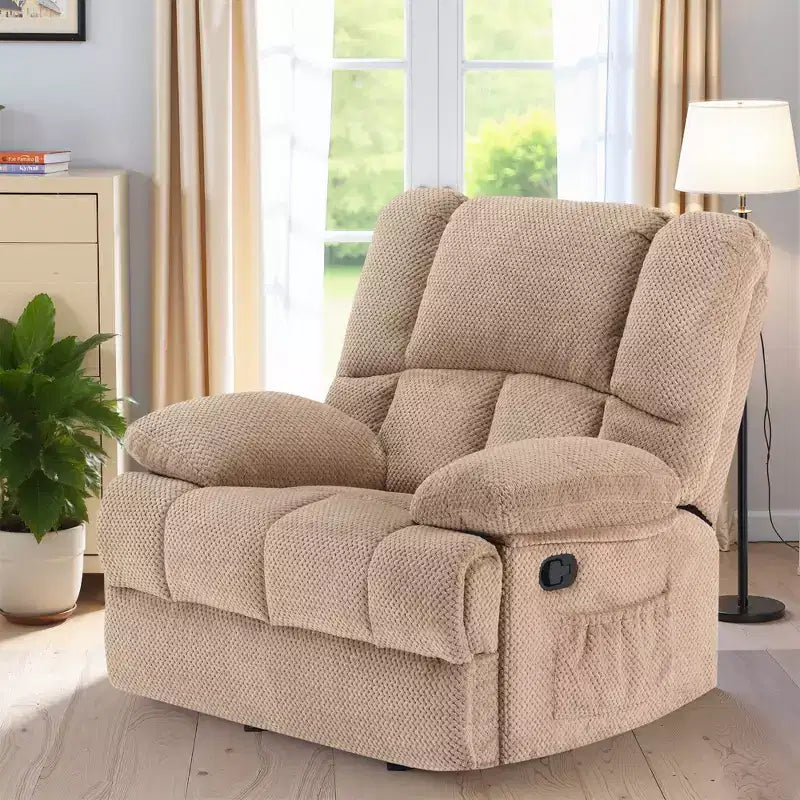 Poltrona reclinabile a dondolo oversize color cammello, monoposto